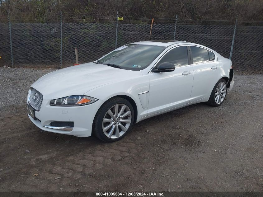 VIN SAJWJ0EF1D8S92903 2013 Jaguar XF, V6 Sc no.2