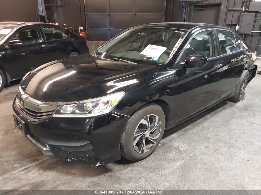 VIN 1HGCR2F33HA156878 2017 HONDA ACCORD LX