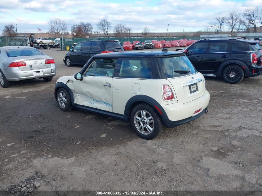 VIN WMWSU3C55DT679738 2013 MINI HARDTOP no.3