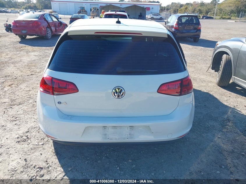 2016 VOLKSWAGEN E-GOLF SE WVWKP7AU4GW906237