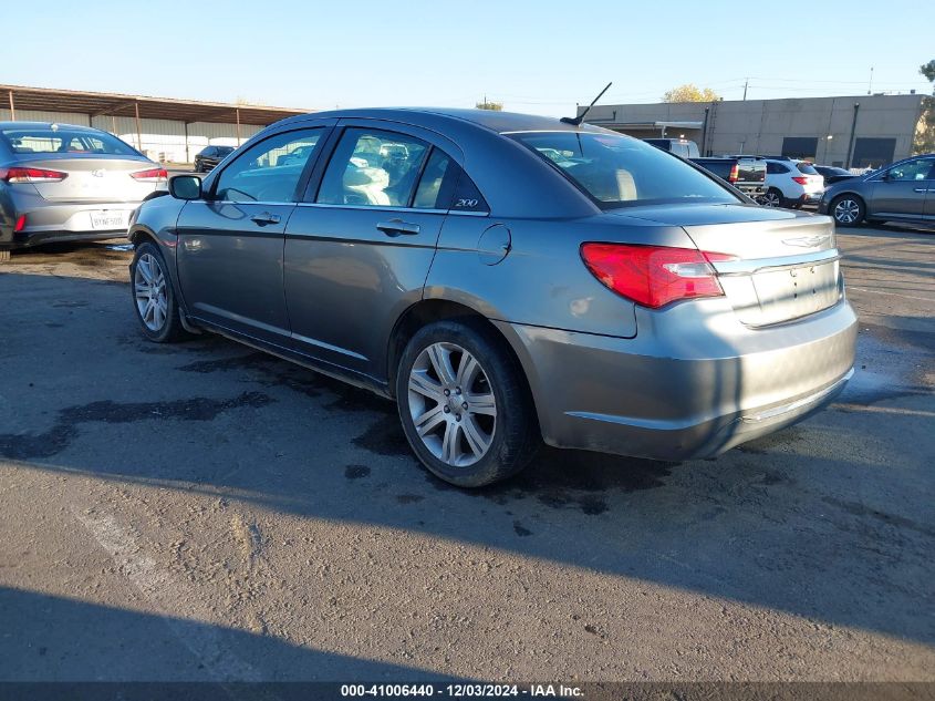 VIN 1C3CCBABXDN669499 2013 Chrysler 200, LX no.3