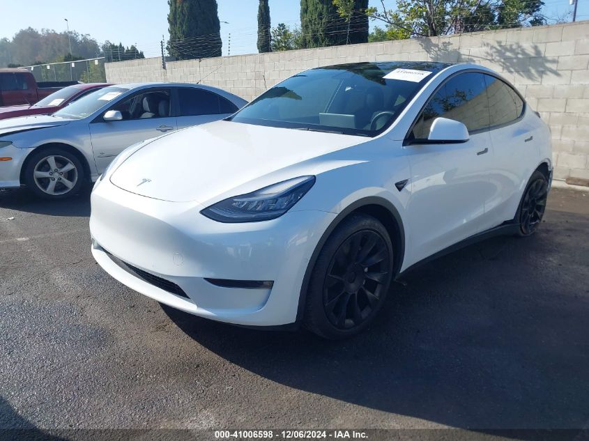 2021 Tesla Model Y Long Range Dual Motor All-Wheel Drive VIN: 5YJYGDEE8MF152710 Lot: 41006598