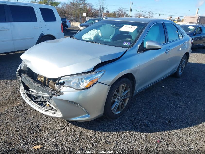 VIN 4T1BF1FK2GU217313 2016 Toyota Camry, SE no.2