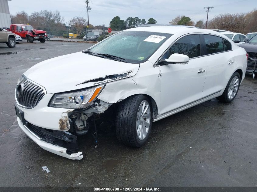 VIN 1G4GB5G3XFF247923 2015 BUICK LACROSSE no.2