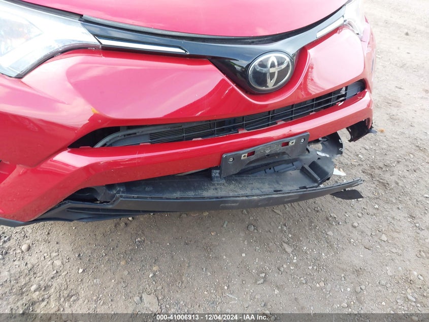 2017 TOYOTA RAV4 LE - JTMBFREV6HJ111870
