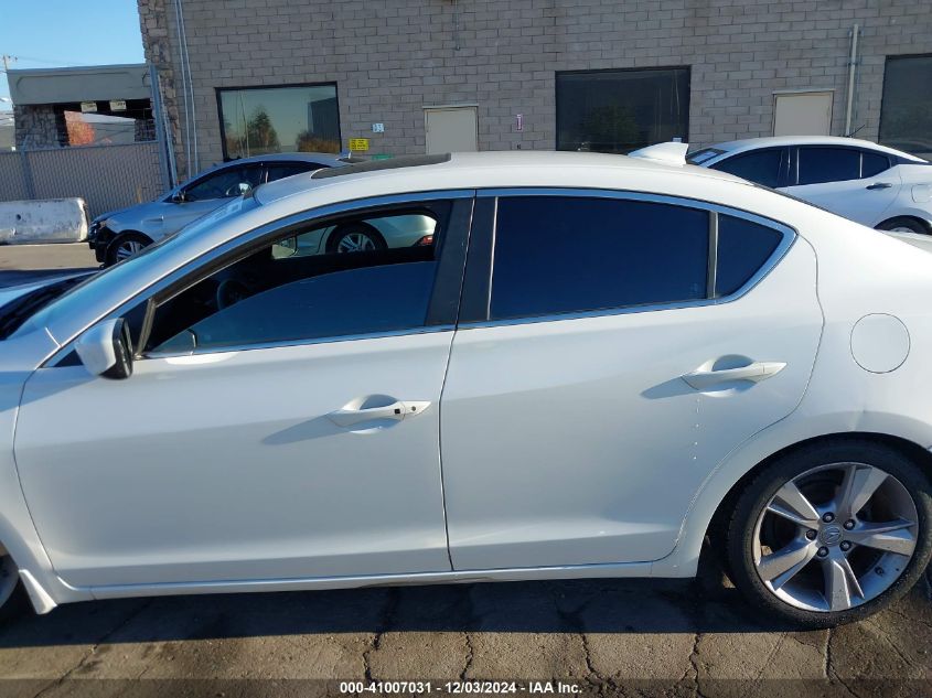 2013 Acura Ilx 2.0L VIN: 19VDE1F76DE010227 Lot: 41007031