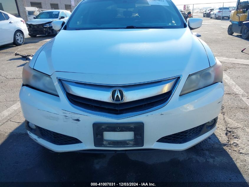 2013 Acura Ilx 2.0L VIN: 19VDE1F76DE010227 Lot: 41007031