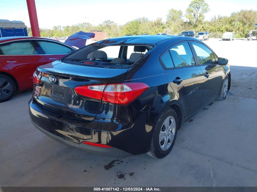 VIN KNAFK4A68F5433248 2015 KIA Forte, LX no.4