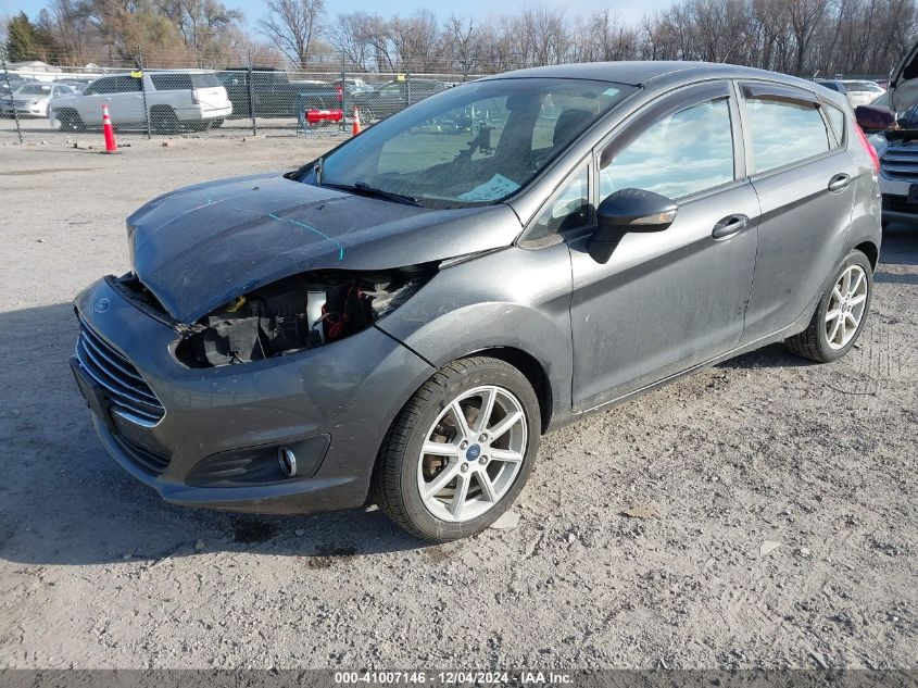 VIN 3FADP4EJ4FM158018 2015 FORD FIESTA no.2