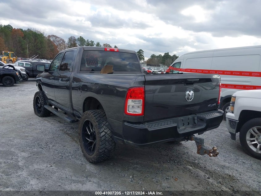 Vin: 3c6ur5clxlg234406, lot: 41497101, ram 2500 tradesman  4x4 6'4 box 20203