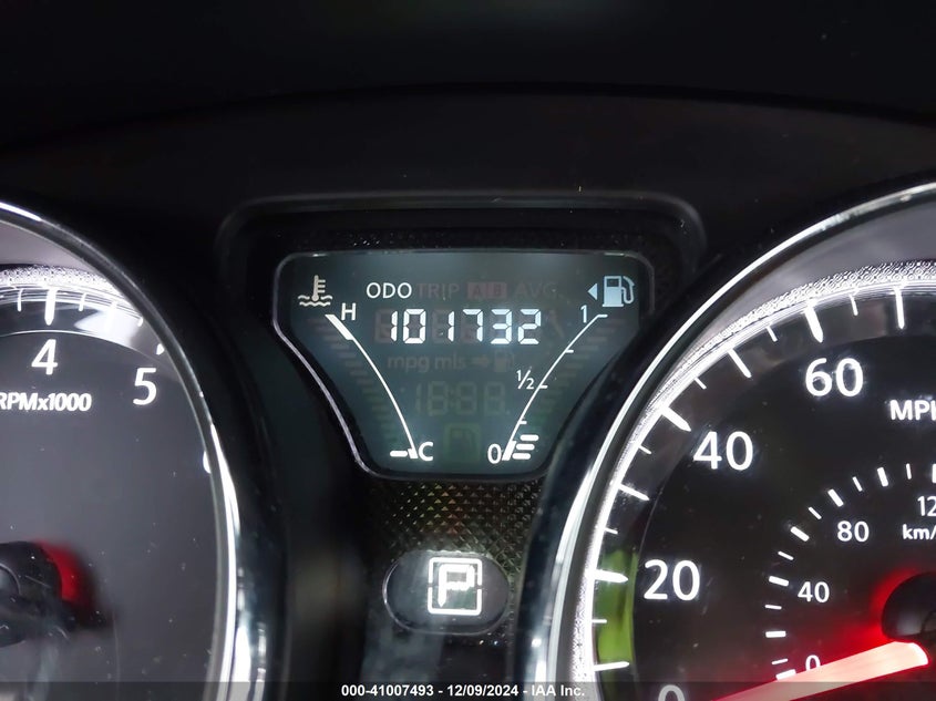 2019 NISSAN VERSA 1.6 SV - 3N1CN7AP9KL802414