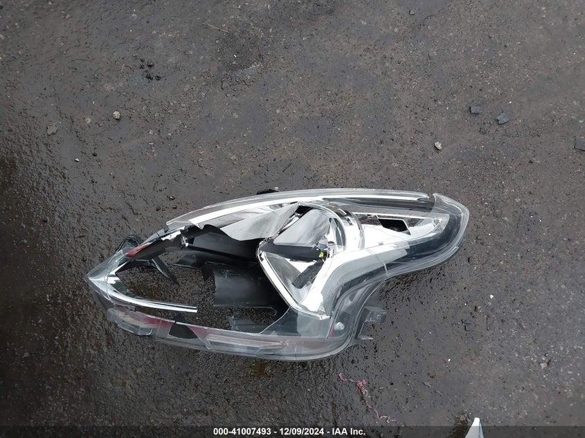 2019 NISSAN VERSA 1.6 SV - 3N1CN7AP9KL802414