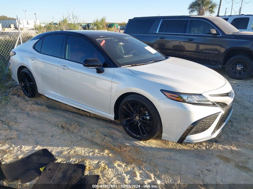 2021 Toyota Camry, Xse