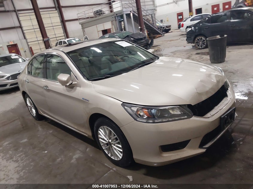 2014 HONDA ACCORD HYBRID VIN: 1HGCR6F56EA004372