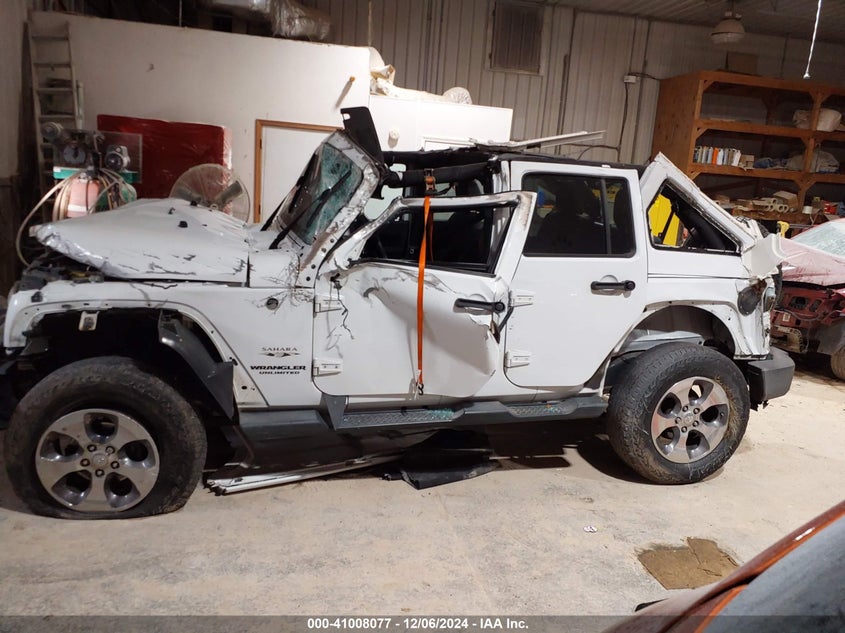 2016 JEEP WRANGLER UNLIMITED SAHARA - 1C4BJWEG5GL240006