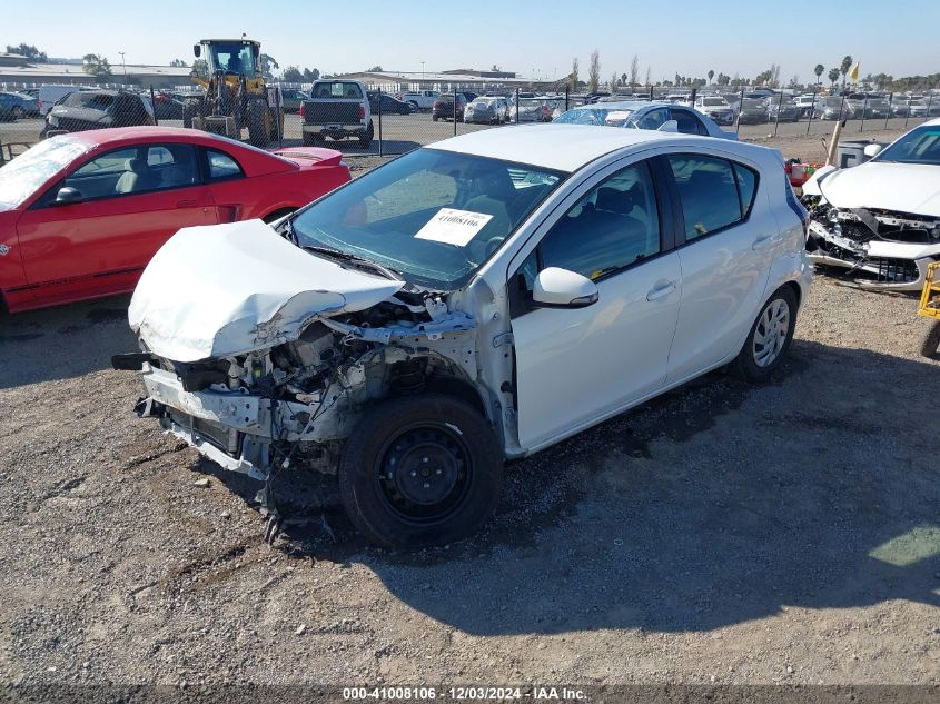 VIN JTDKDTB34F1583150 2015 Toyota Prius, C Two no.2