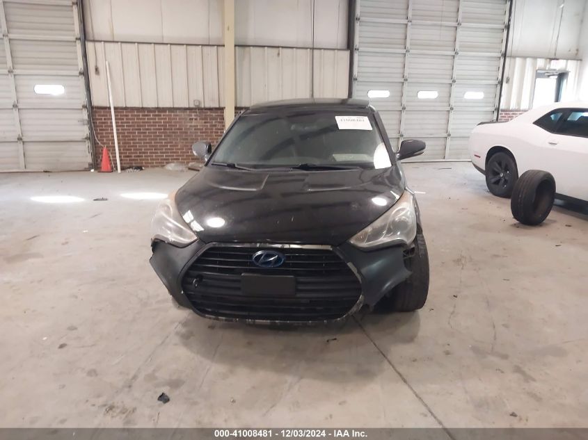 2013 Hyundai Veloster Turbo W/Blue VIN: KMHTC6AE0DU167471 Lot: 41008481