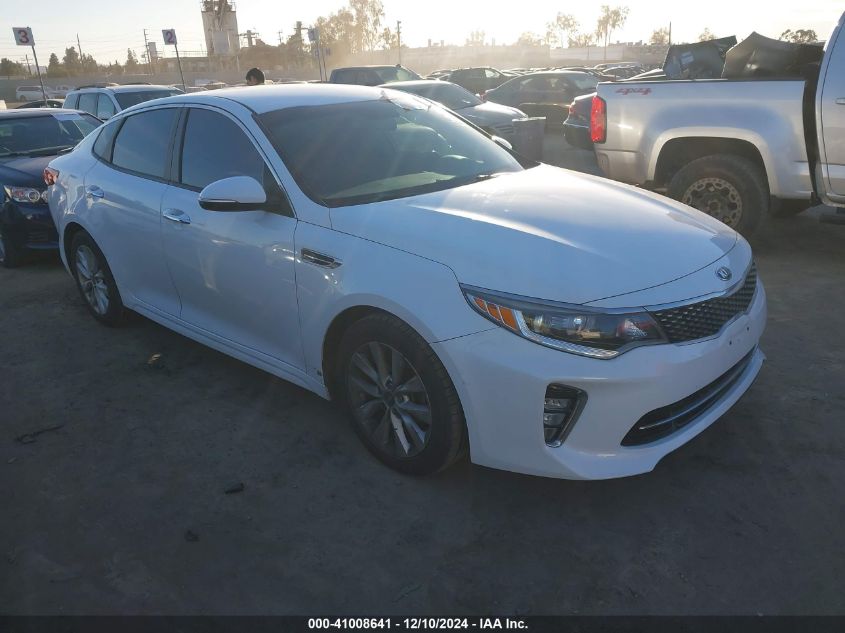 VIN 5XXGT4L36JG187120 2018 KIA OPTIMA no.1