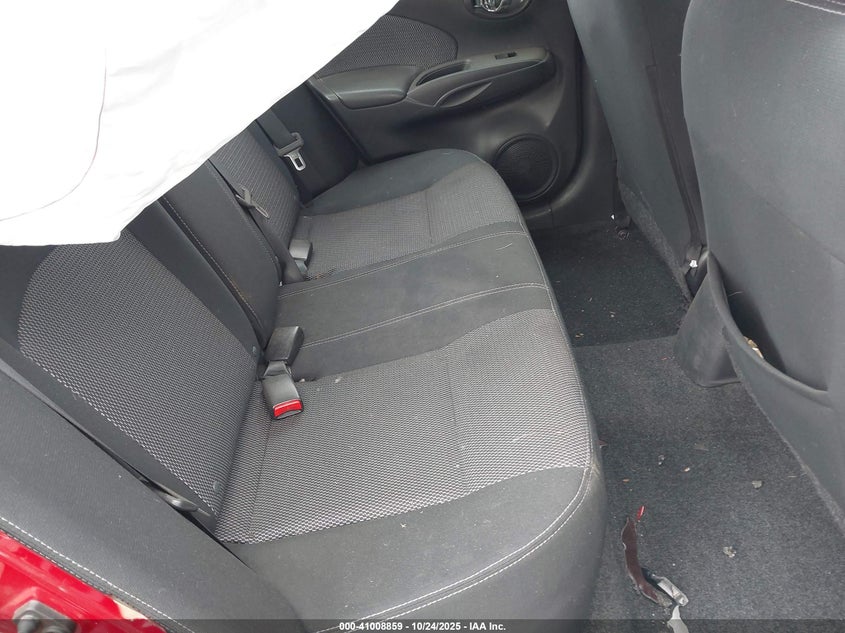 2015 Nissan Versa 1.6 Sv VIN: 3N1CN7AP5FL821399 Lot: 41008859