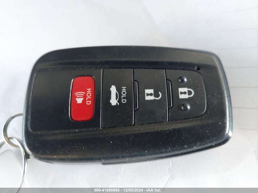 2021 TOYOTA CAMRY VIN: 4T1C31AK5MU566479