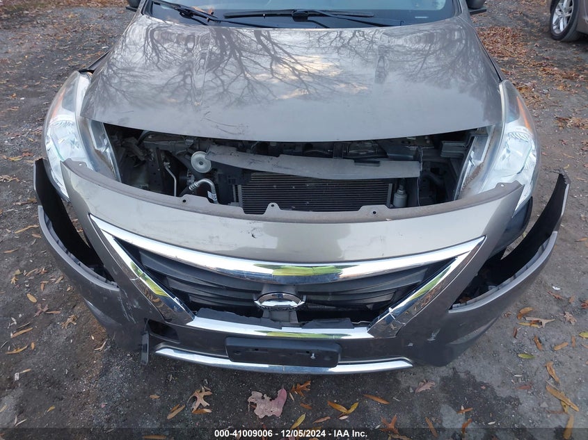 2017 NISSAN VERSA 1.6 SV - 3N1CN7AP4HL827357