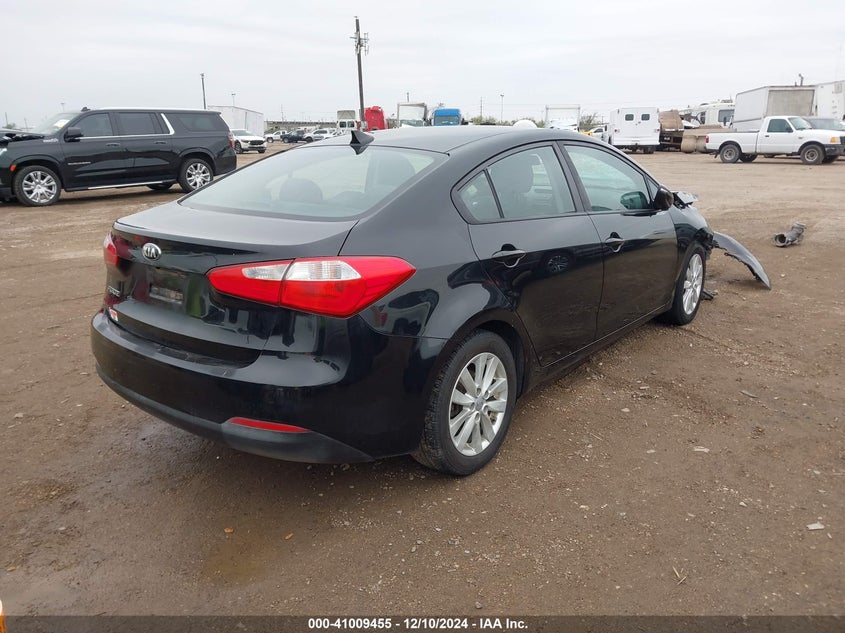 2016 KIA FORTE LX - KNAFX4A63G5596439