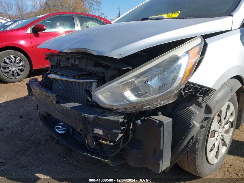 2016 HYUNDAI ACCENT SE - KMHCT4AE4GU044233