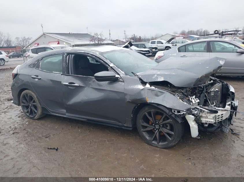 2018 HONDA CIVIC VIN: SHHFK7G4XJU221774