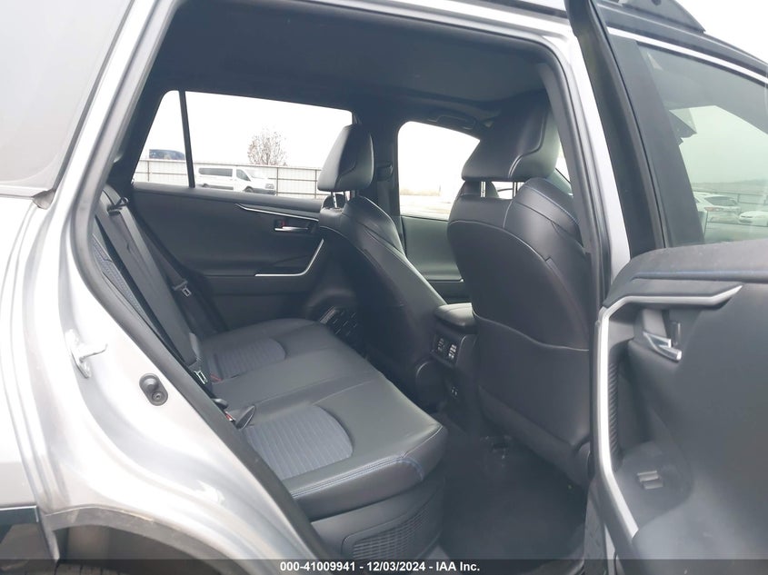 2020 TOYOTA RAV4 HYBRID XSE - JTMEWRFV7LD546092