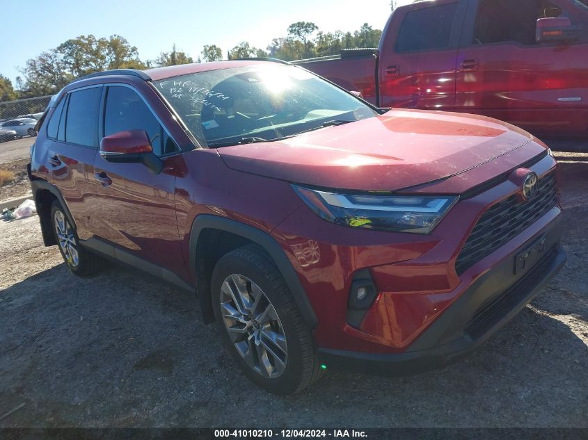 2022 Toyota RAV4, Xle Premium