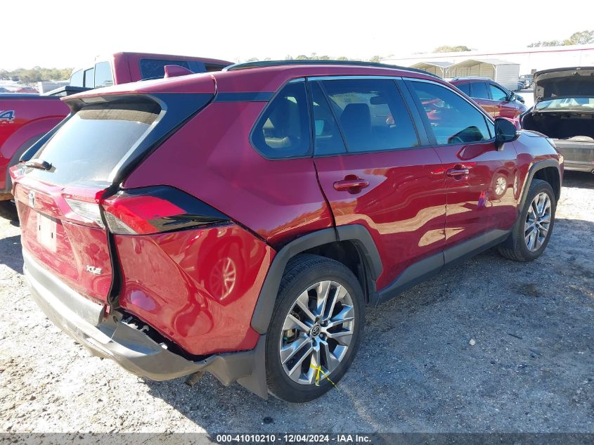 VIN 2T3C1RFV2NW201533 2022 Toyota RAV4, Xle Premium no.4