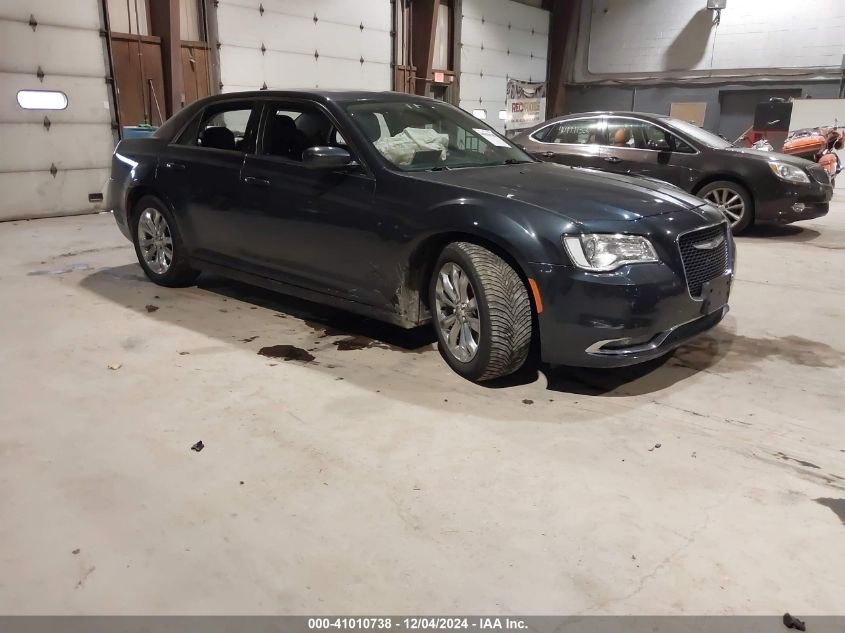 2017 Chrysler 300, Limited Awd