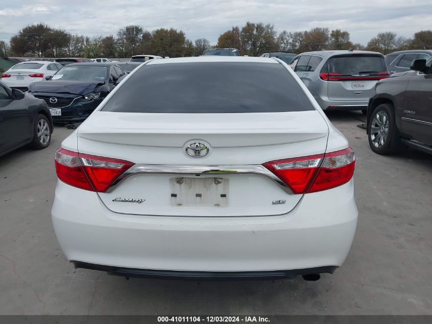 VIN 4T1BF1FK9GU258232 2016 TOYOTA CAMRY no.16