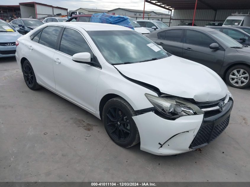 VIN 4T1BF1FK9GU258232 2016 TOYOTA CAMRY no.1