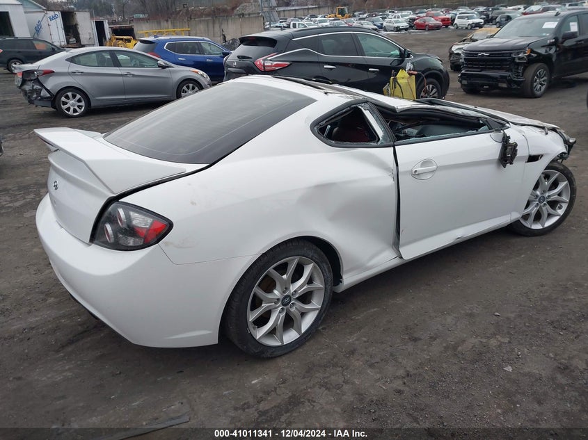 2007 HYUNDAI TIBURON VIN: KMHHN66F77U235772