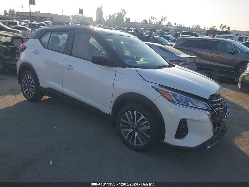 NISSAN KICKS SV XTRONIC CVT 2024