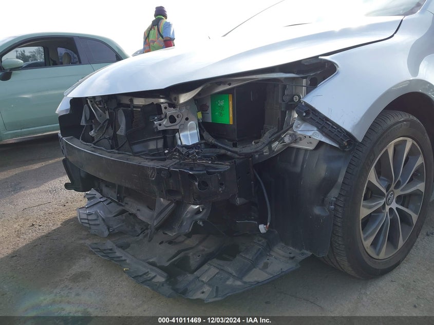 VIN 4T1BK1EB3JU267237 2018 TOYOTA AVALON XLE