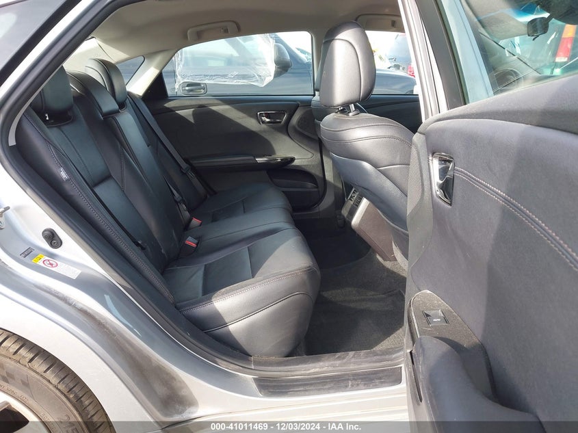 VIN 4T1BK1EB3JU267237 2018 TOYOTA AVALON XLE
