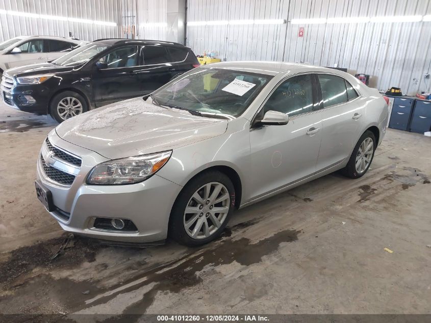 VIN 1G11E5SA4DF329806 2013 Chevrolet Malibu, 2LT no.2