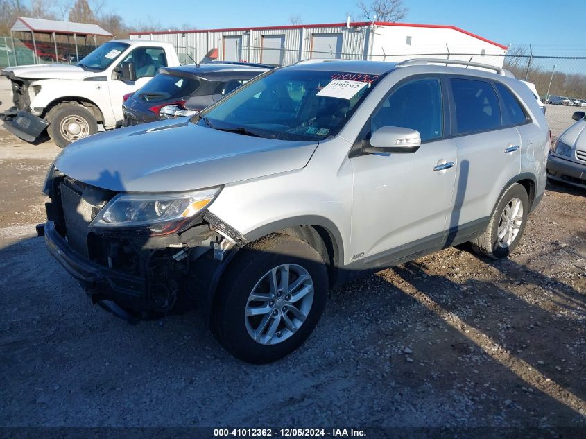 VIN 5XYKTCA65EG488898 2014 KIA SORENTO no.2