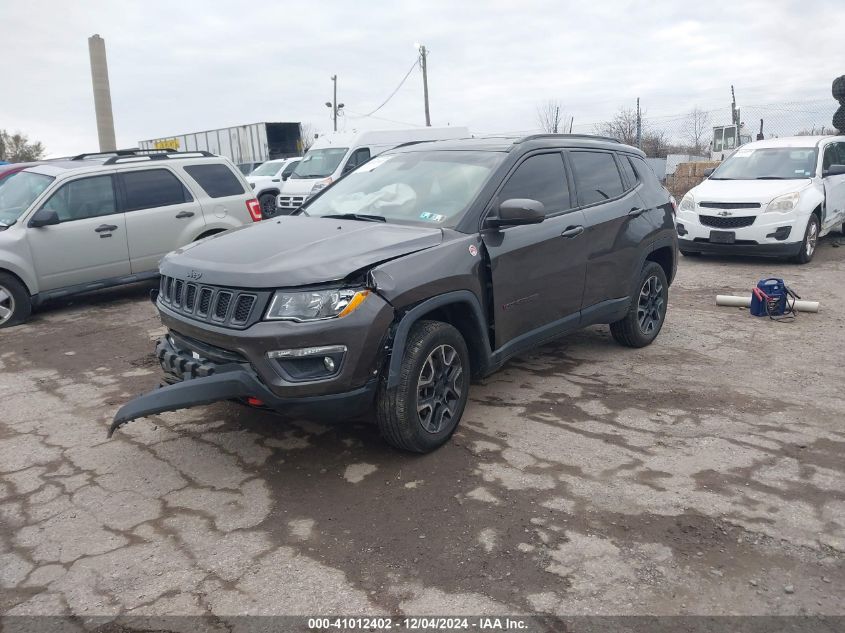 VIN 3C4NJDDB0KT627860 2019 JEEP COMPASS no.2