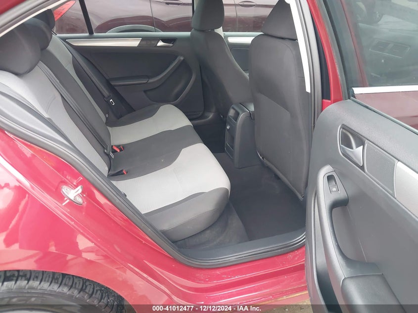 2017 VOLKSWAGEN JETTA VIN: 3VW2B7AJ8HM232340