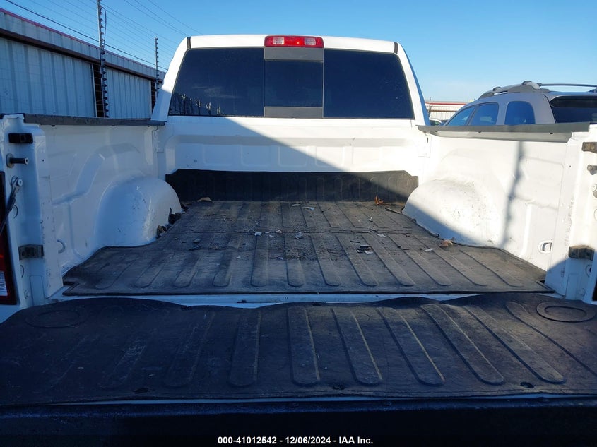 2017 RAM 1500 VIN: 3C6RR7LT7HG511909