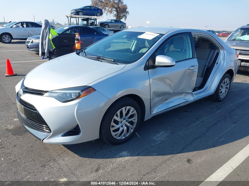 2018 TOYOTA COROLLA LE - 2T1BURHE6JC083765