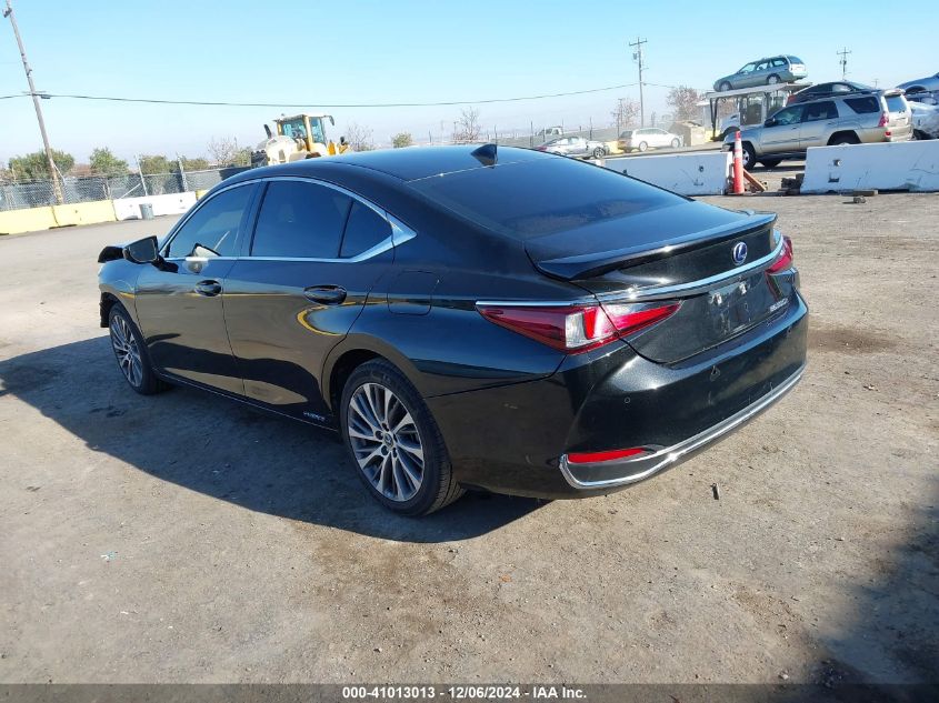 VIN 58ADA1C1XMU010112 2021 LEXUS ES 300H no.3