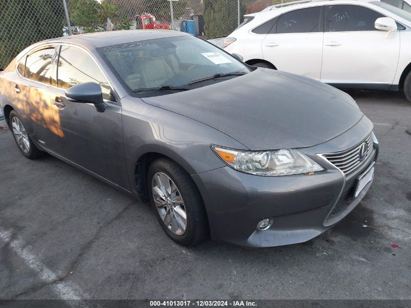 VIN JTHBW1GG8E2057167 2014 Lexus ES, 300H no.1