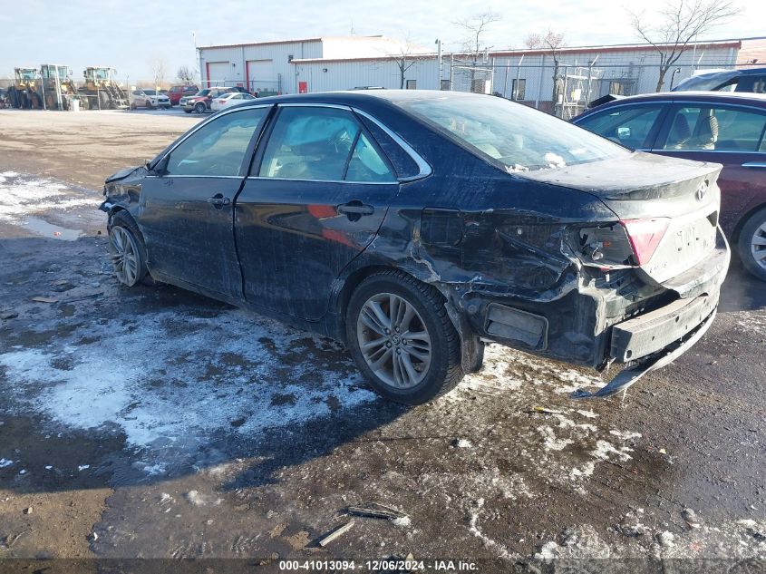 VIN 4T1BF1FK5FU013698 2015 Toyota Camry, SE no.3