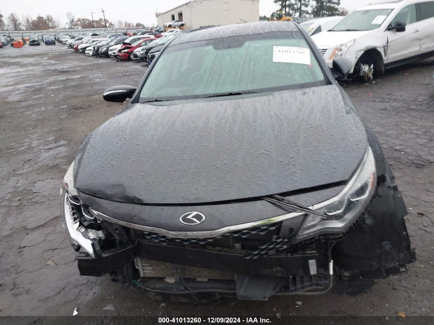 2017 KIA OPTIMA VIN: 5XXGW4L2XHG138754