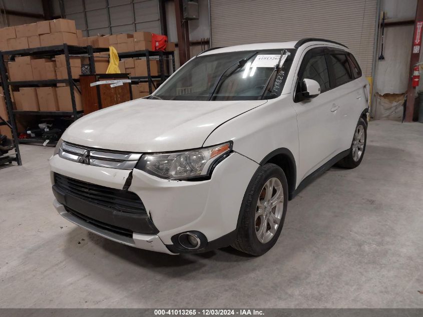 2015 Mitsubishi Outlander Se VIN: JA4AD3A30FZ013333 Lot: 41013265