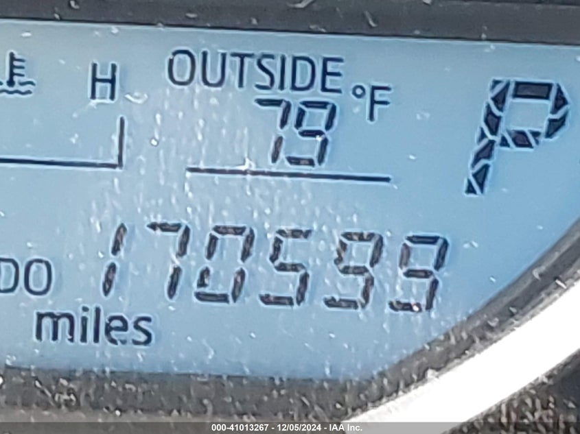 2015 TOYOTA RAV4 XLE - JTMWFREV2FD065757